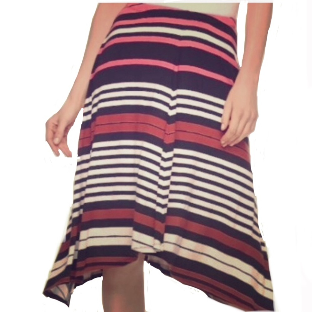 🔷🔺Long striped skirt APT 9🔴🔹